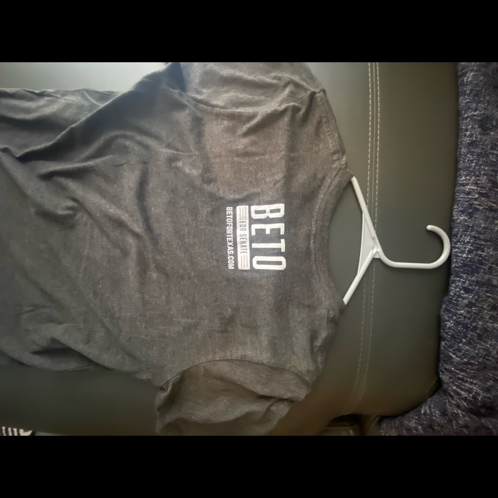 Beto O’Rouke  Official 2018 Senate T-Shirt - Picture 2 of 2